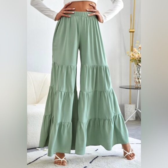 High Waist mint green ruffle Hem Wide Leg Pants size small - Picture 1 of 8